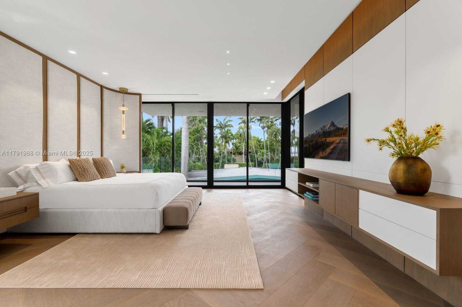 Small Image of 1800 WEST 27TH STREET, Miami Beach Number 51