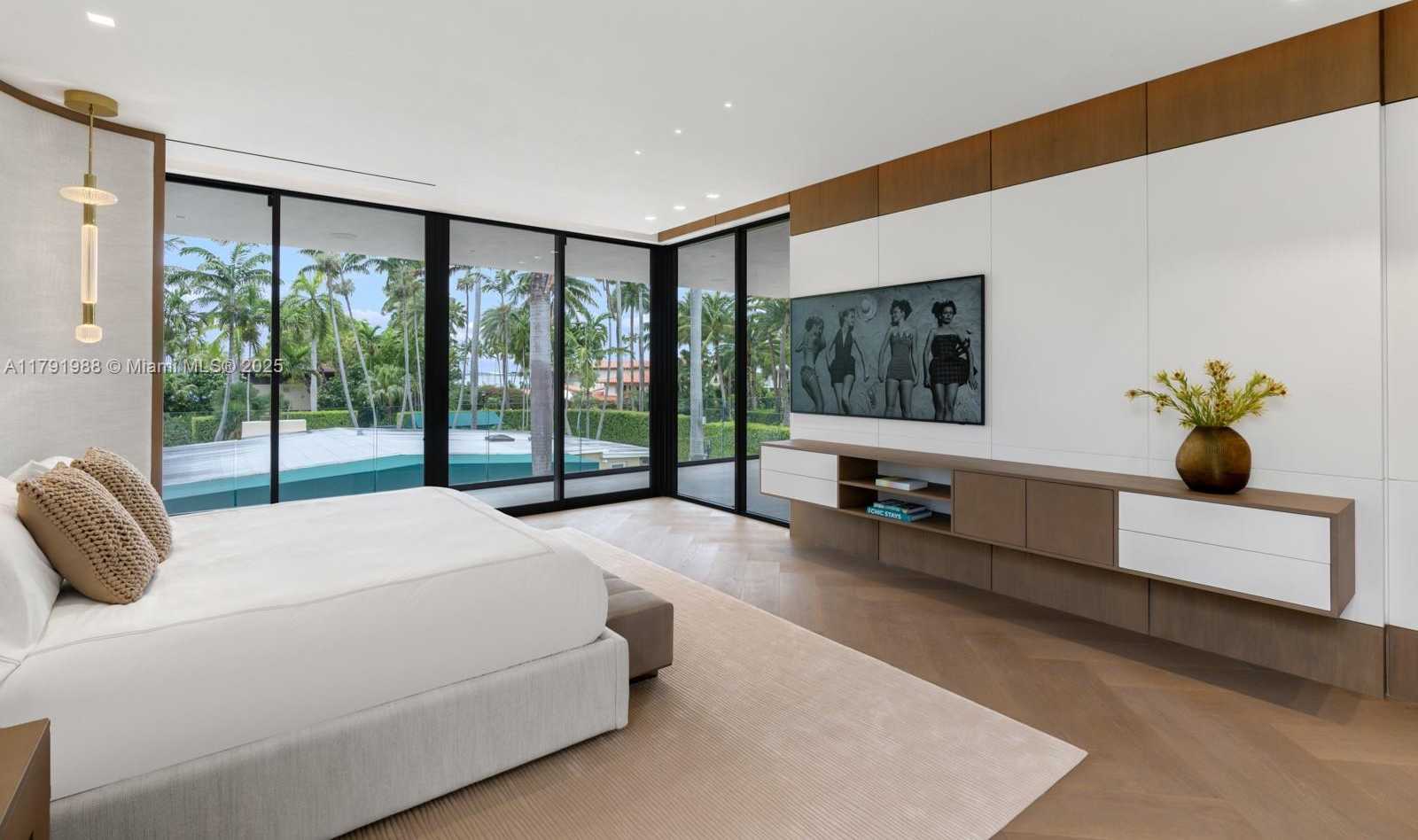 Small Image of 1800 WEST 27TH STREET, Miami Beach Number 52