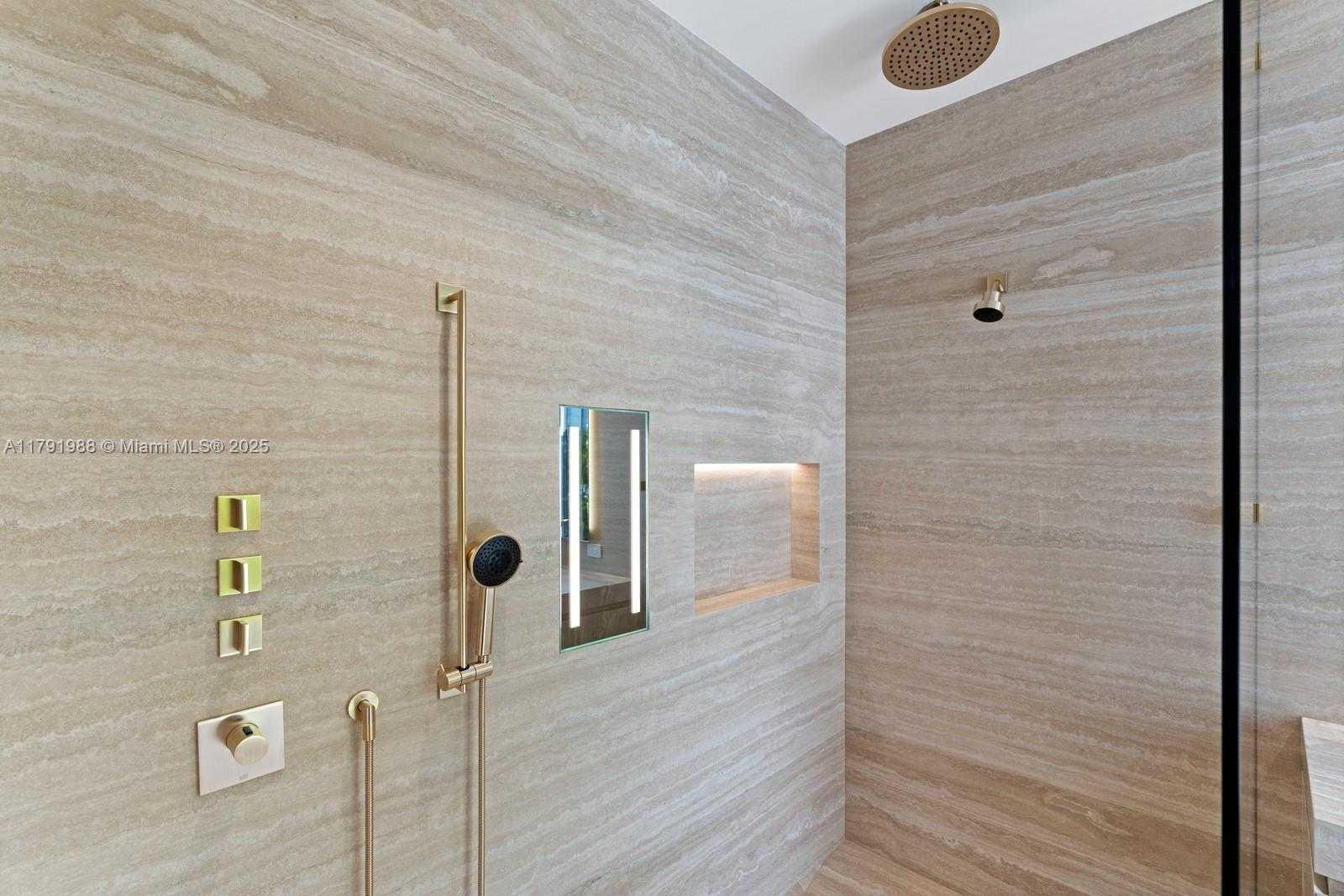 Small Image of 1800 WEST 27TH STREET, Miami Beach Number 62