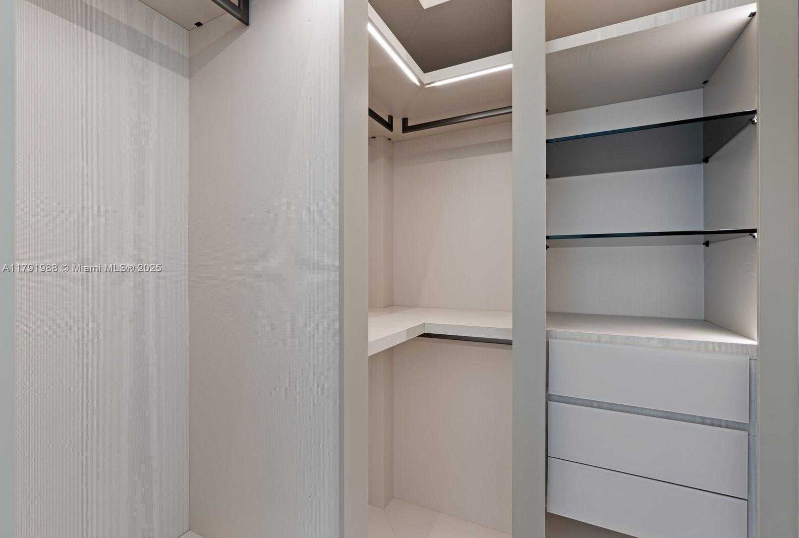 Small Image of 1800 WEST 27TH STREET, Miami Beach Number 66