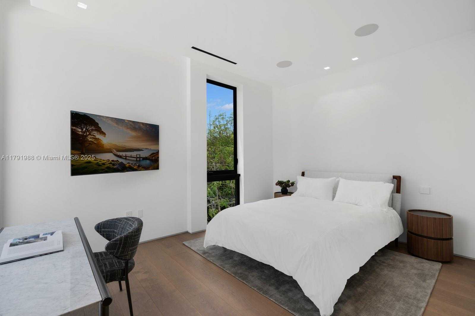 Small Image of 1800 WEST 27TH STREET, Miami Beach Number 74