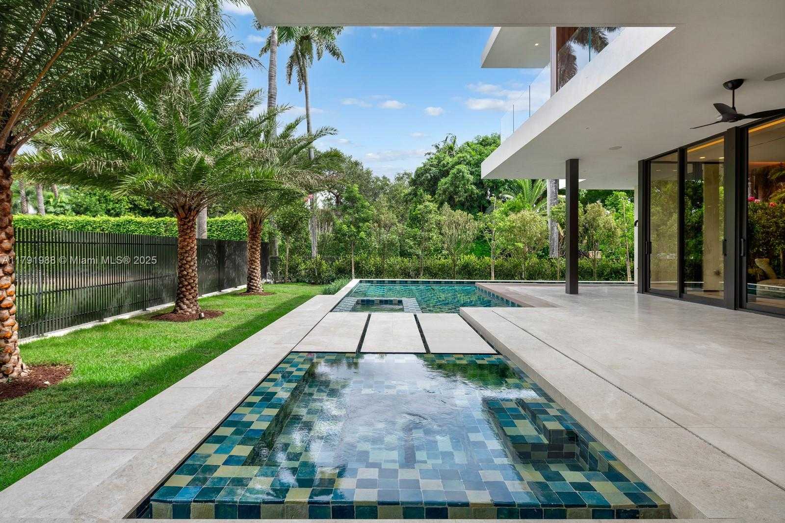 Small Image of 1800 WEST 27TH STREET, Miami Beach Number 8