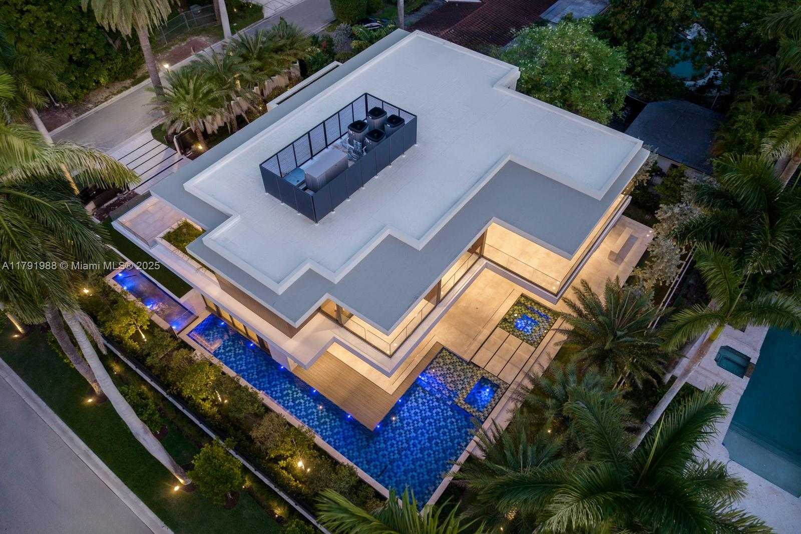 Small Image of 1800 WEST 27TH STREET, Miami Beach Number 88