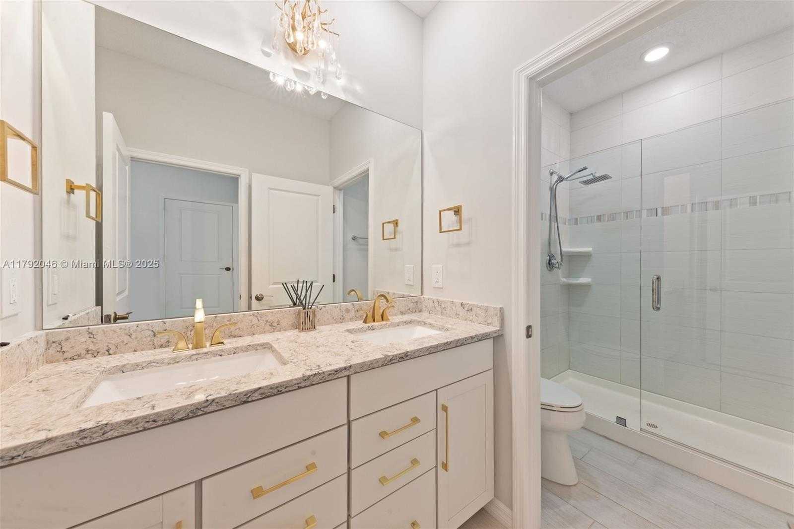 Small Image of 4317 FICUS ST, Hollywood Number 18