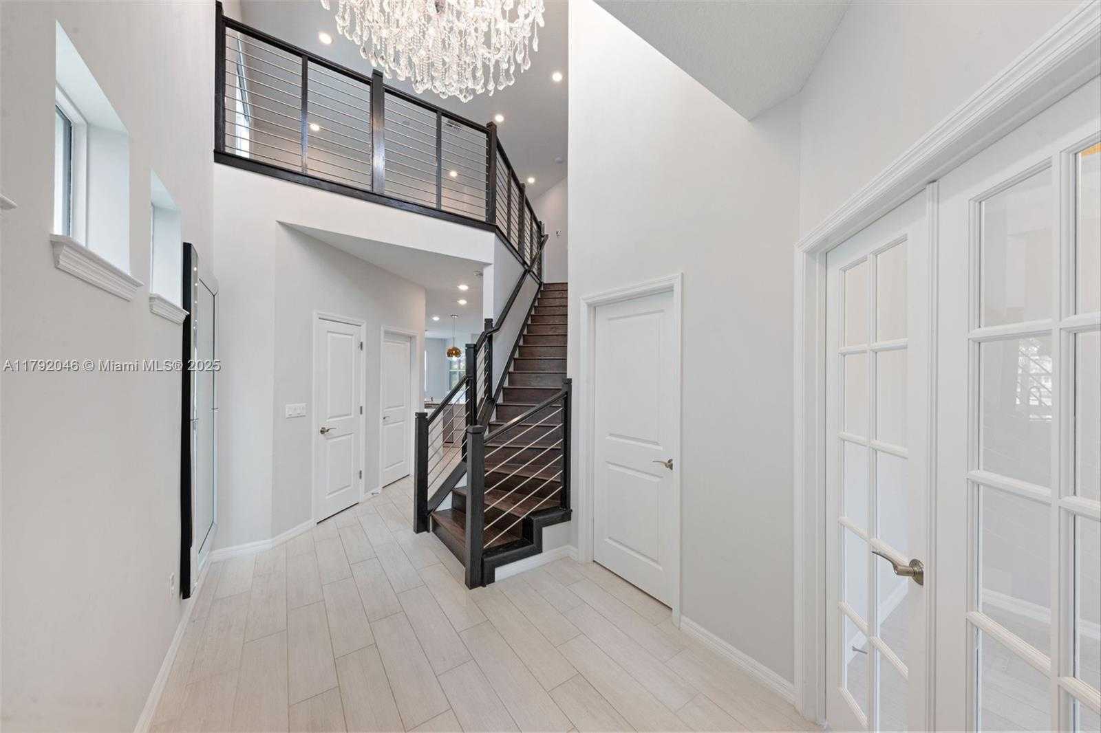Small Image of 4317 FICUS ST, Hollywood Number 8