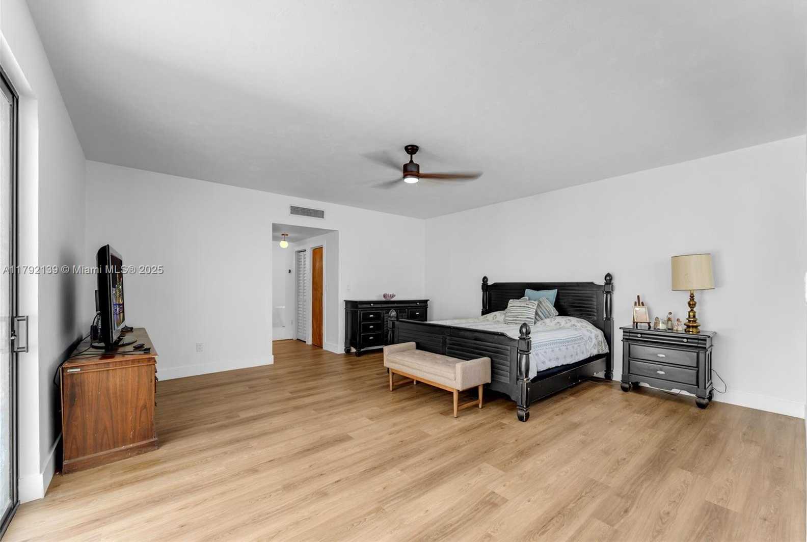 Small Image of 29425 SOUTH WEST 182ND AVE, Homestead Number 17