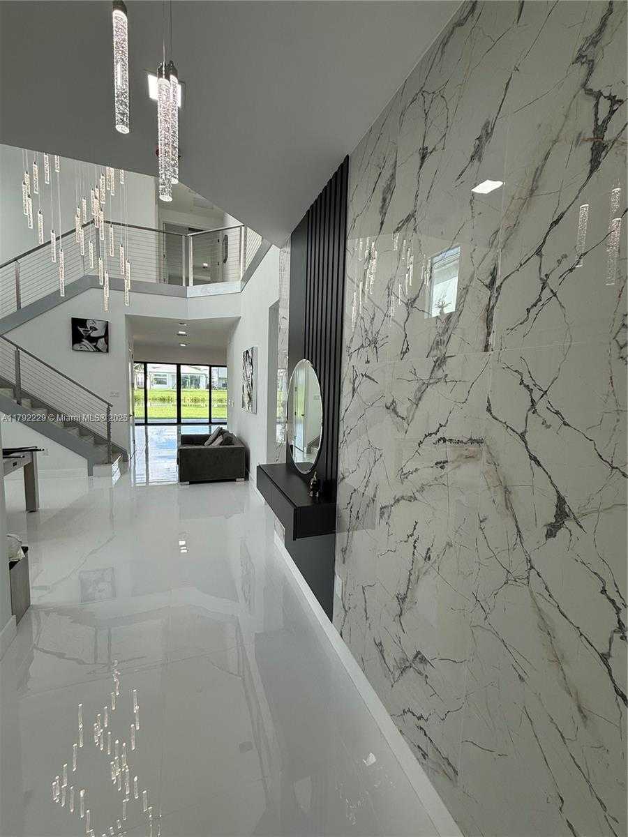 Small Image of 8350 ROYAL COUNTY DOWN RD, Boca Raton Number 52