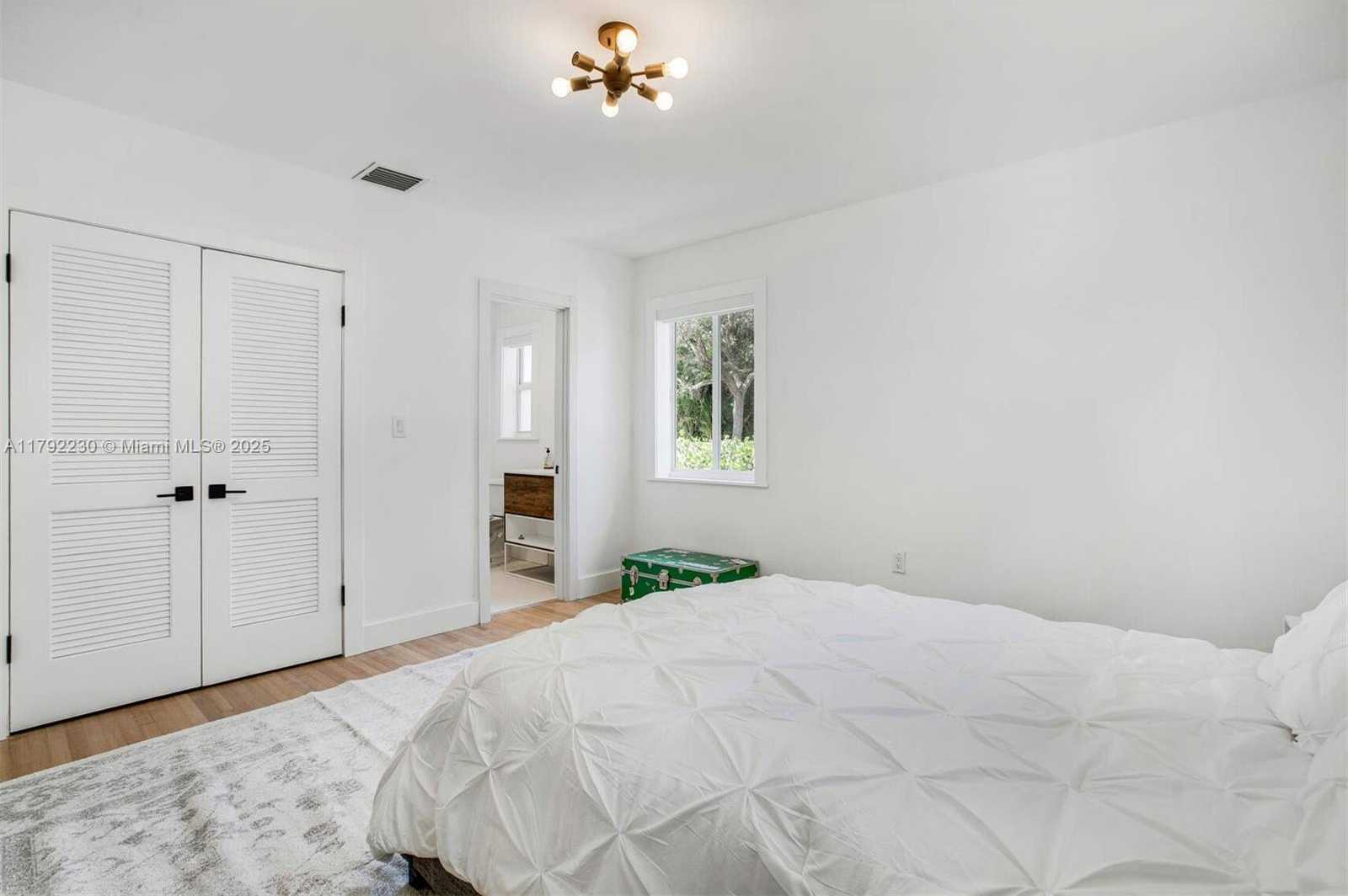 Small Image of 102 NORTH EAST 94TH ST, Miami Shores Number 22