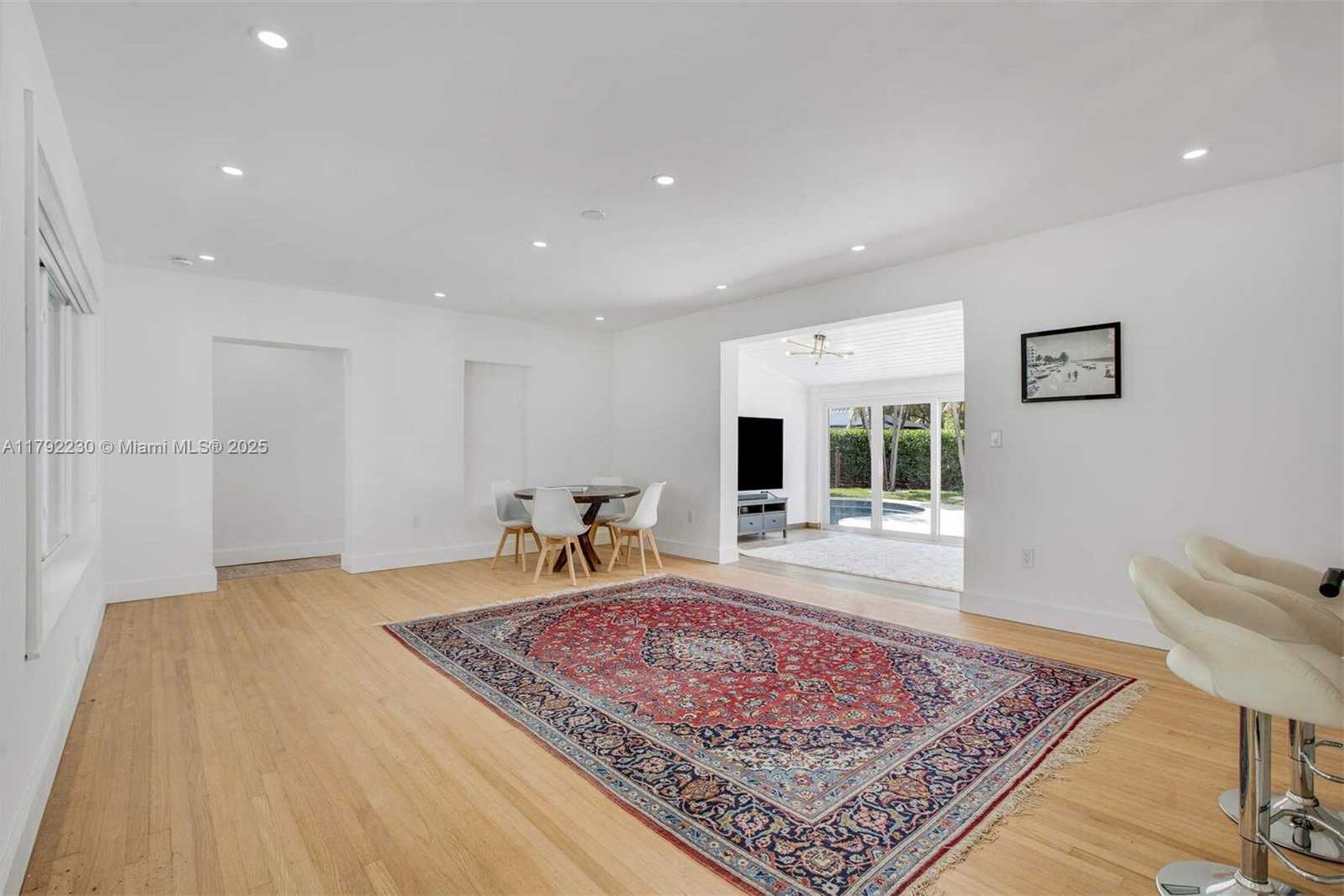 Small Image of 102 NORTH EAST 94TH ST, Miami Shores Number 9