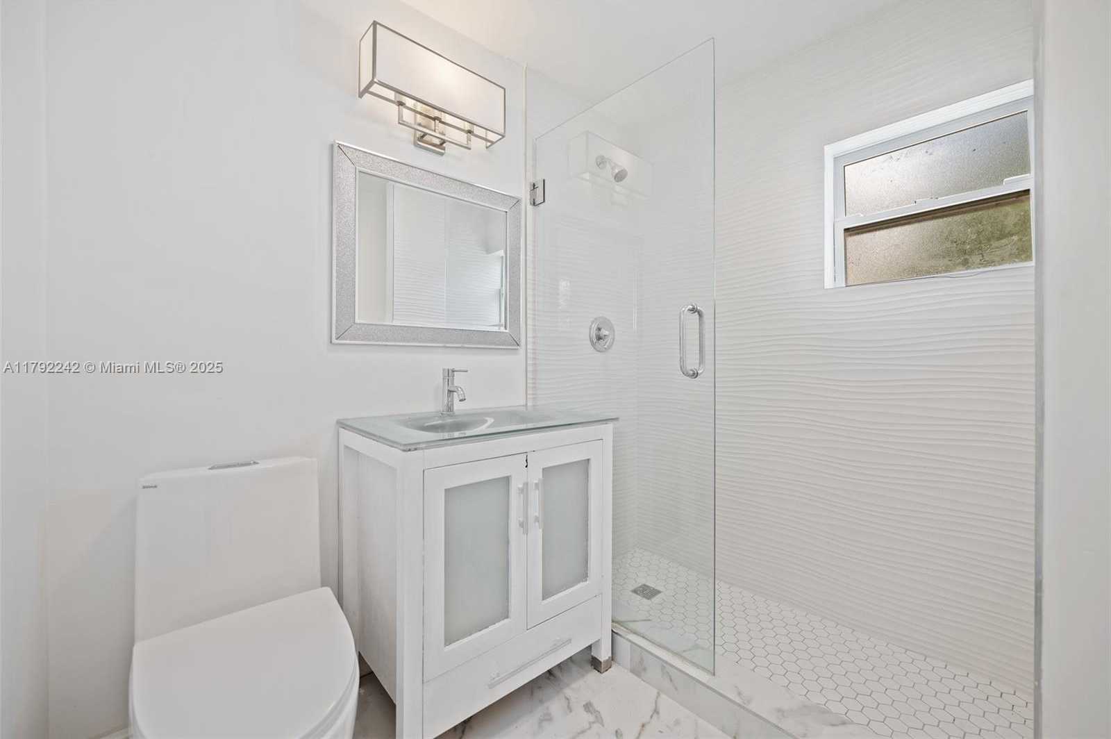 Small Image of 1683 NORTH EAST 168TH ST, North Miami Beach Number 21