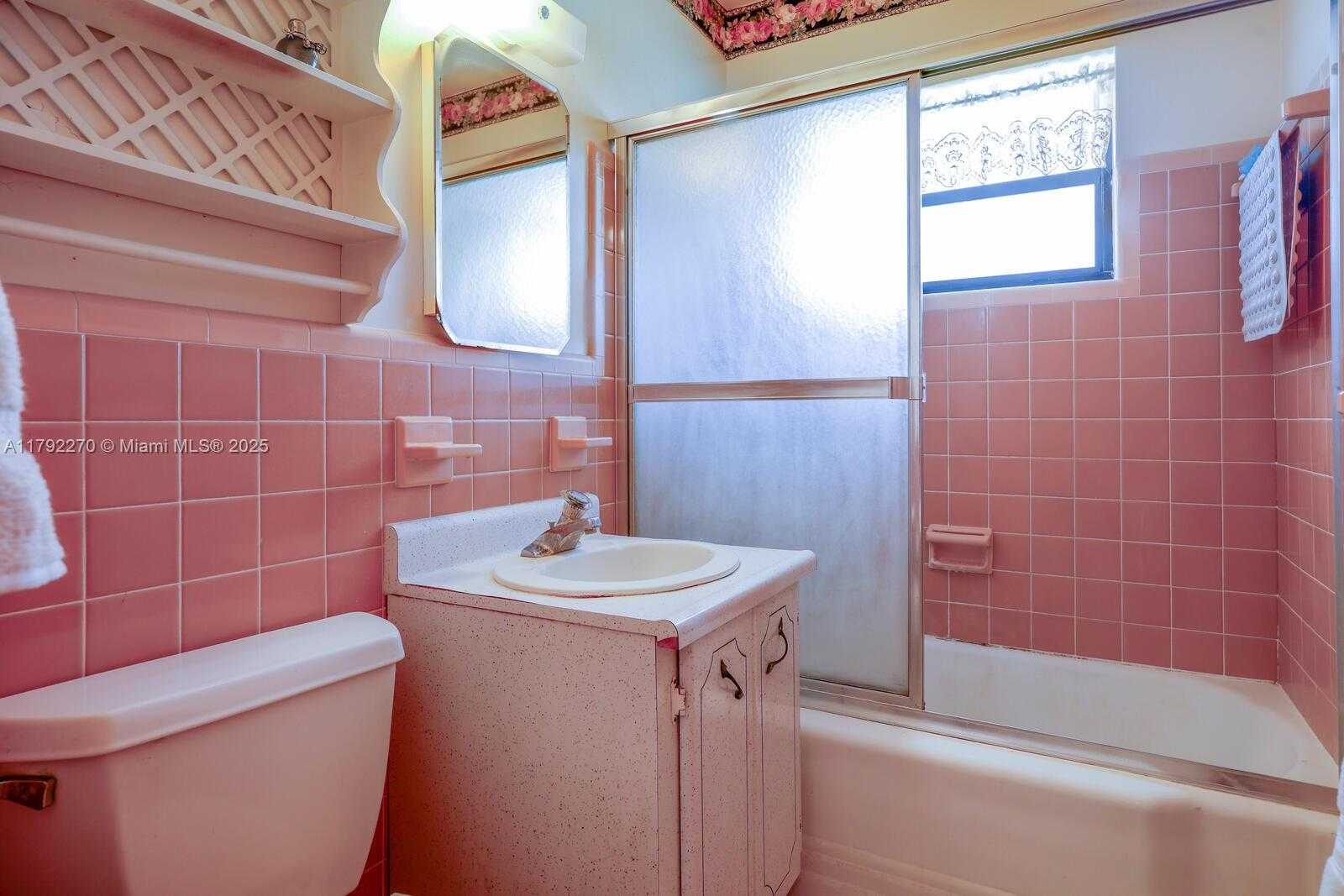 Small Image of 1005 NORTH EAST 13TH AVE, Homestead Number 16