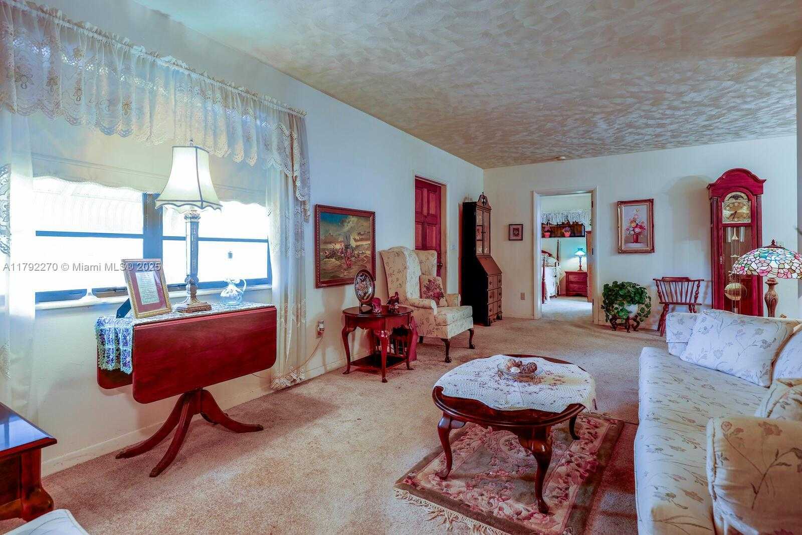 Small Image of 1005 NORTH EAST 13TH AVE, Homestead Number 4