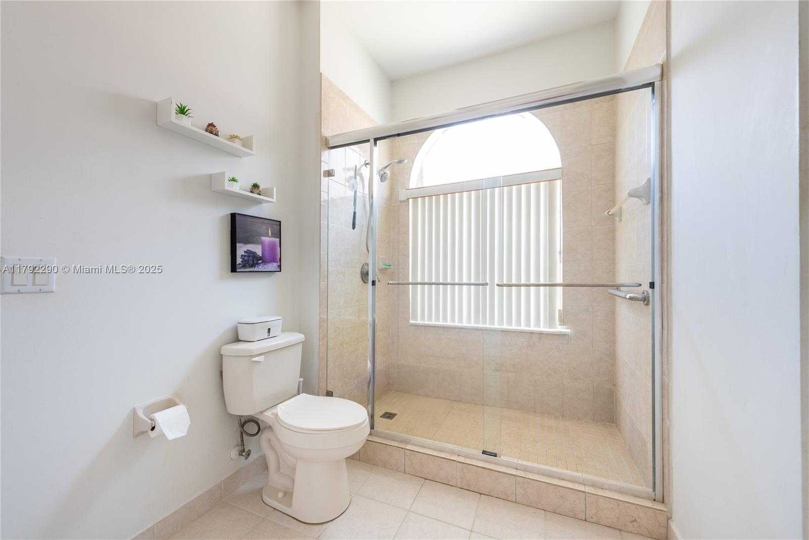 Small Image of 1640 NORTH EAST 37TH AVE, Homestead Number 15