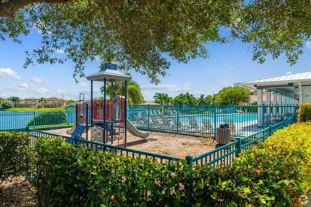 Small Image of 1640 NORTH EAST 37TH AVE, Homestead Number 25
