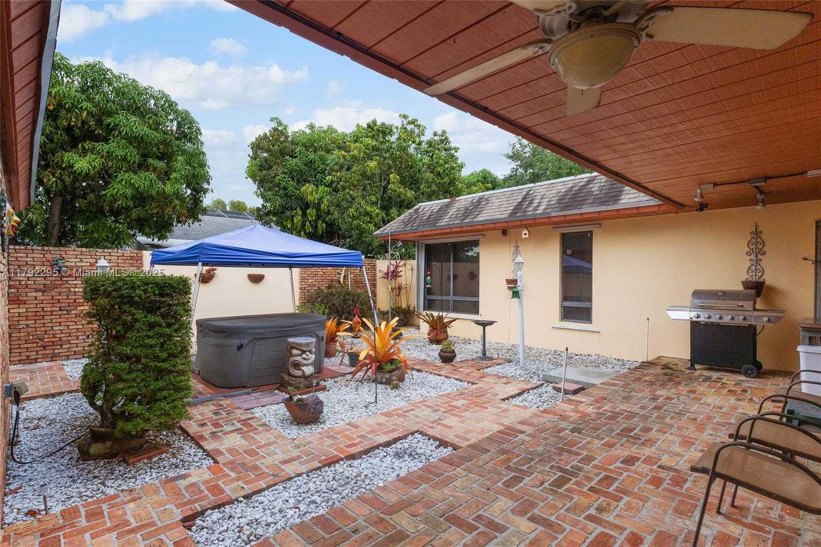Small Image of 8261 SOUTH WEST 186TH ST, Cutler Bay Number 45
