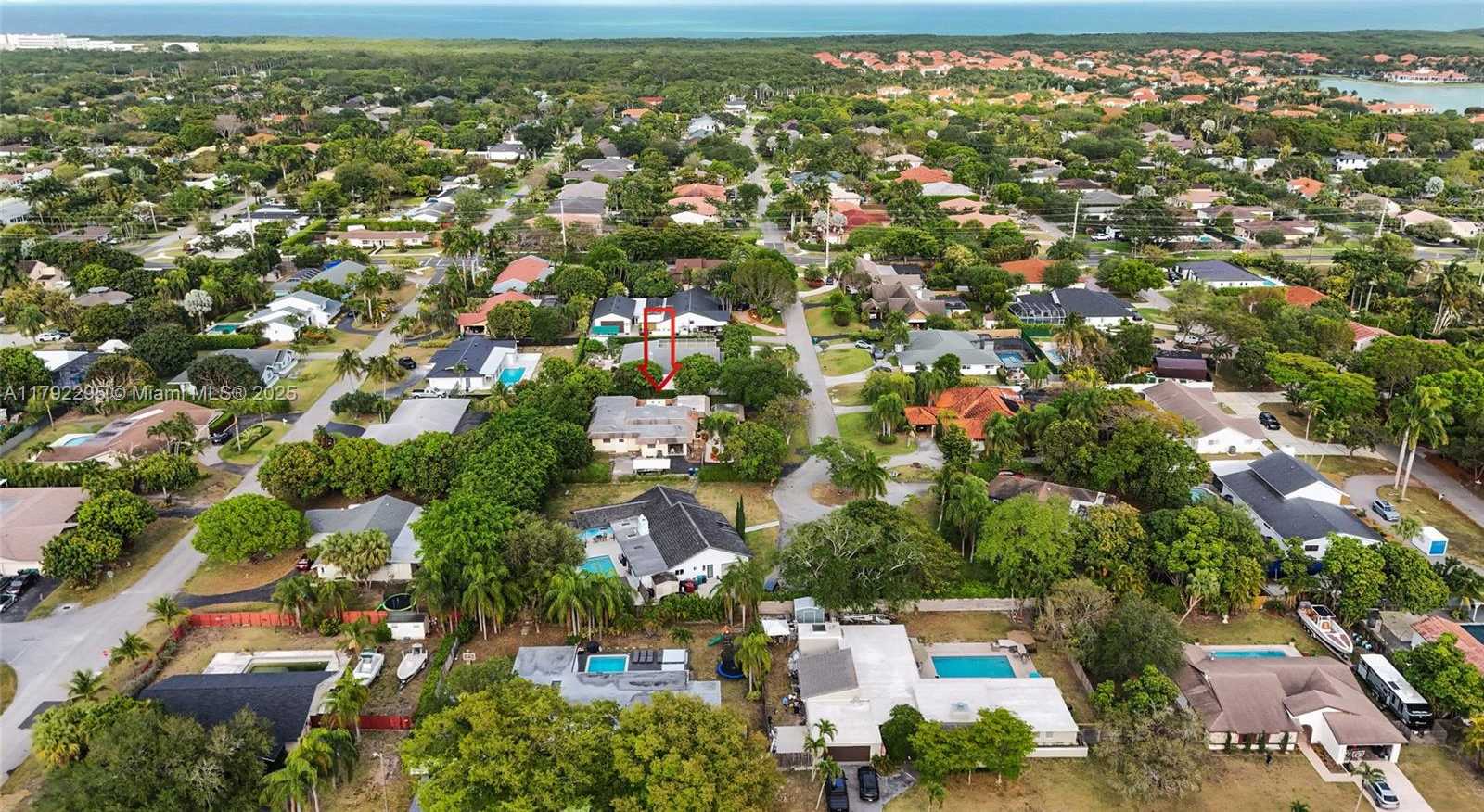 Small Image of 8261 SOUTH WEST 186TH ST, Cutler Bay Number 73