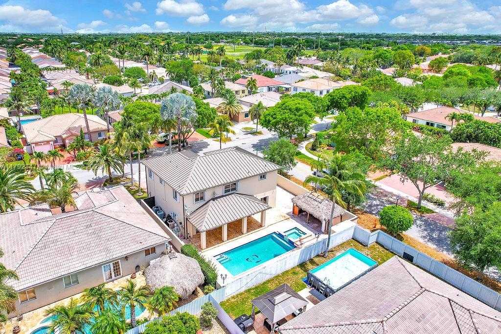 Small Image of 16732 NORTH WEST 89TH PL, Miami Lakes Number 16