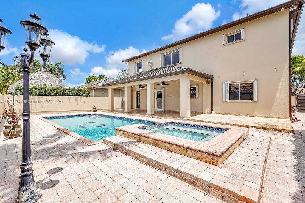 Small Image of 16732 NORTH WEST 89TH PL, Miami Lakes Number 56