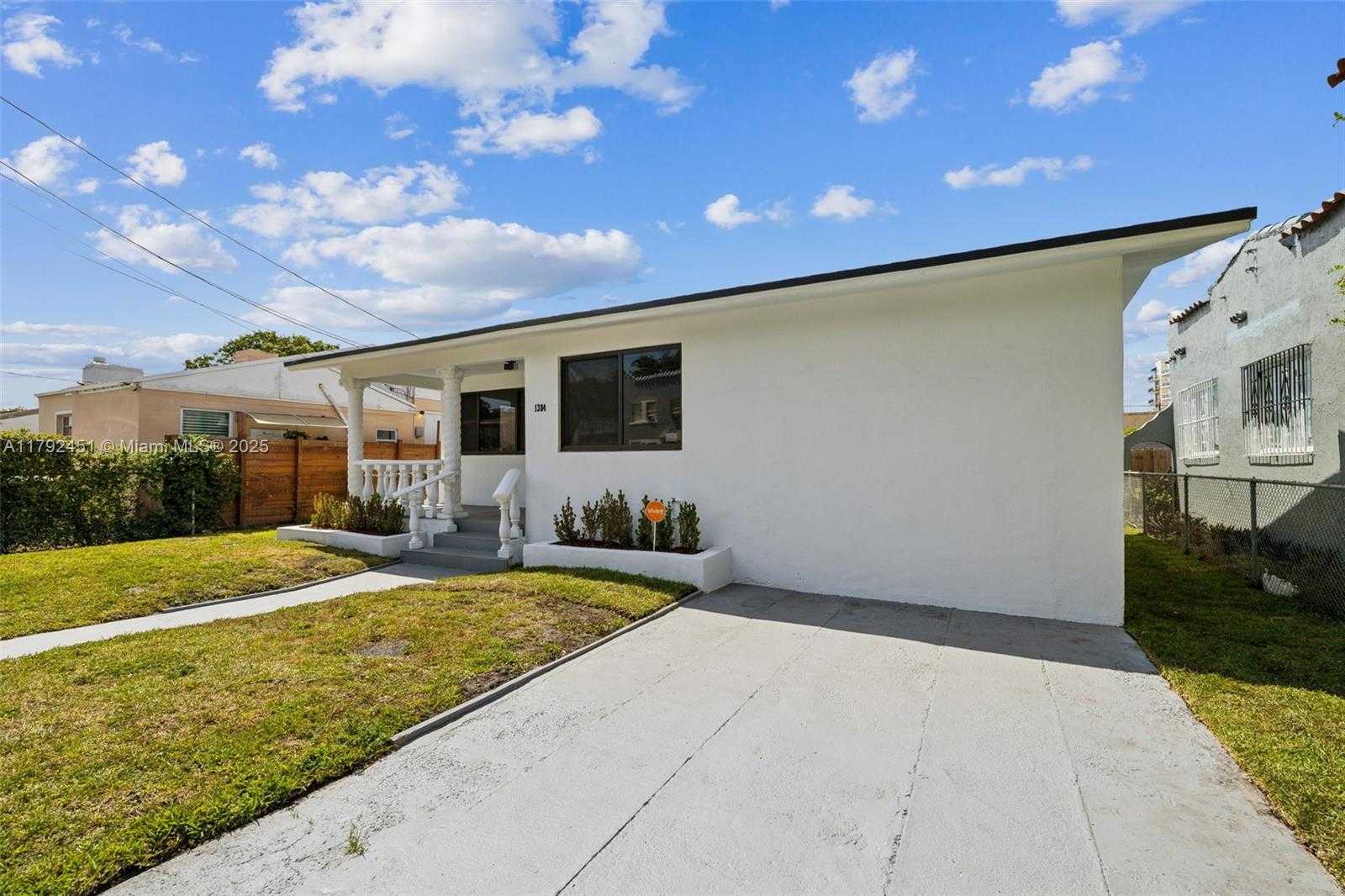 Small Image of 1384 NORTH WEST 55TH TER, Miami Number 2