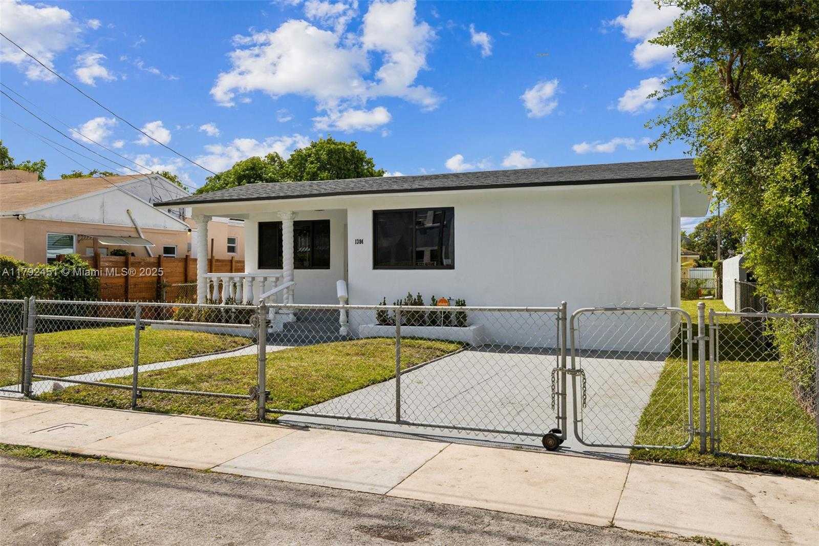 Small Image of 1384 NORTH WEST 55TH TER, Miami Number 3