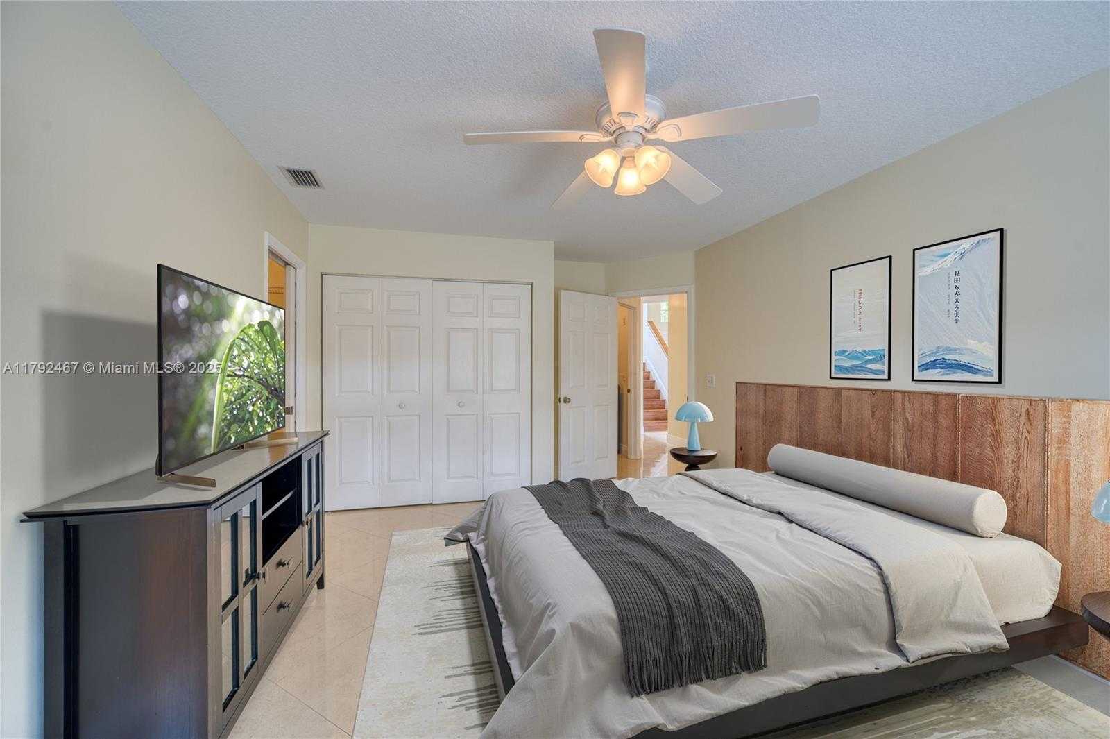 Small Image of 10240 PORT OF SPAIN ST, Cooper City Number 23