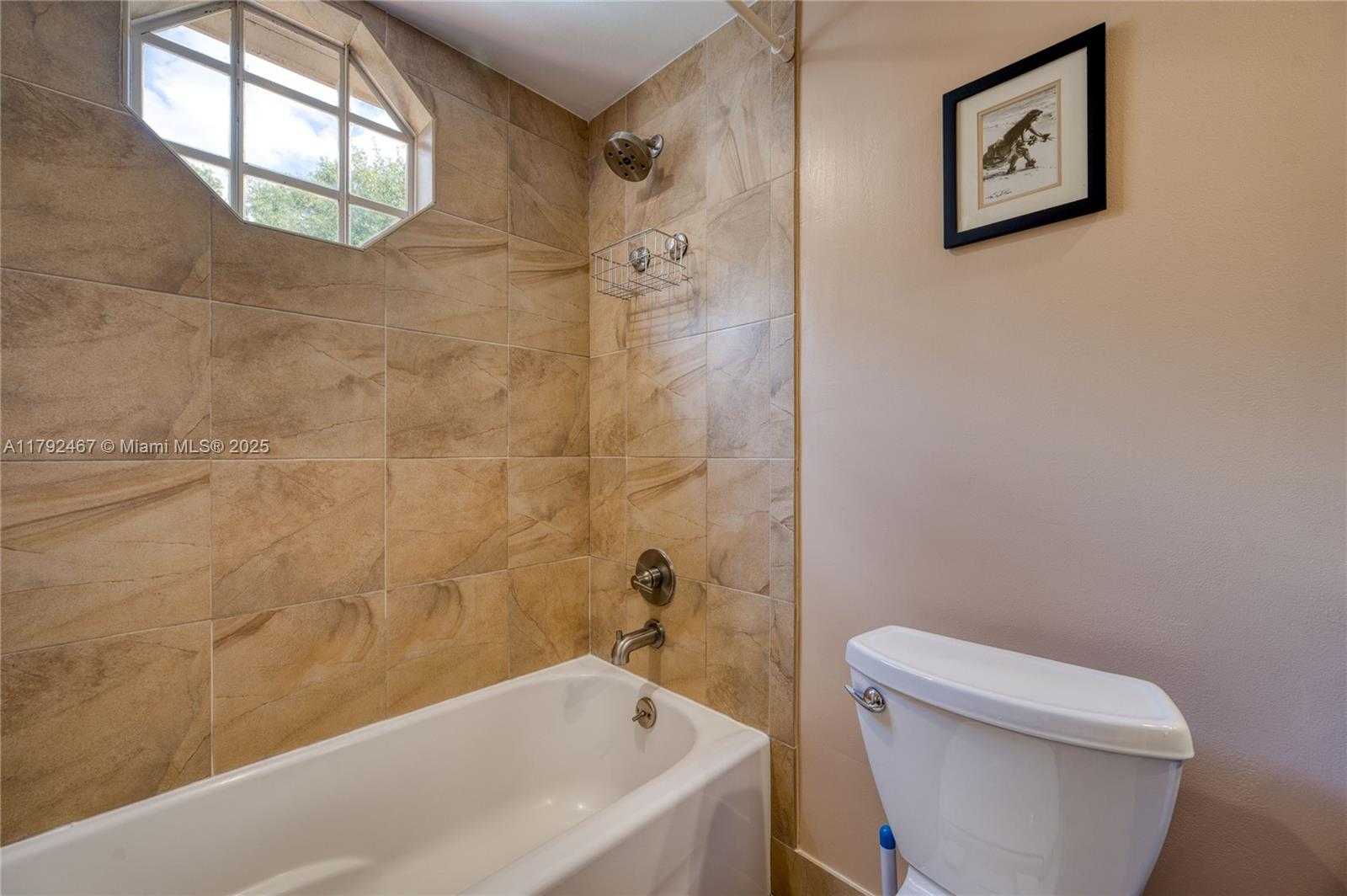 Small Image of 10240 PORT OF SPAIN ST, Cooper City Number 38