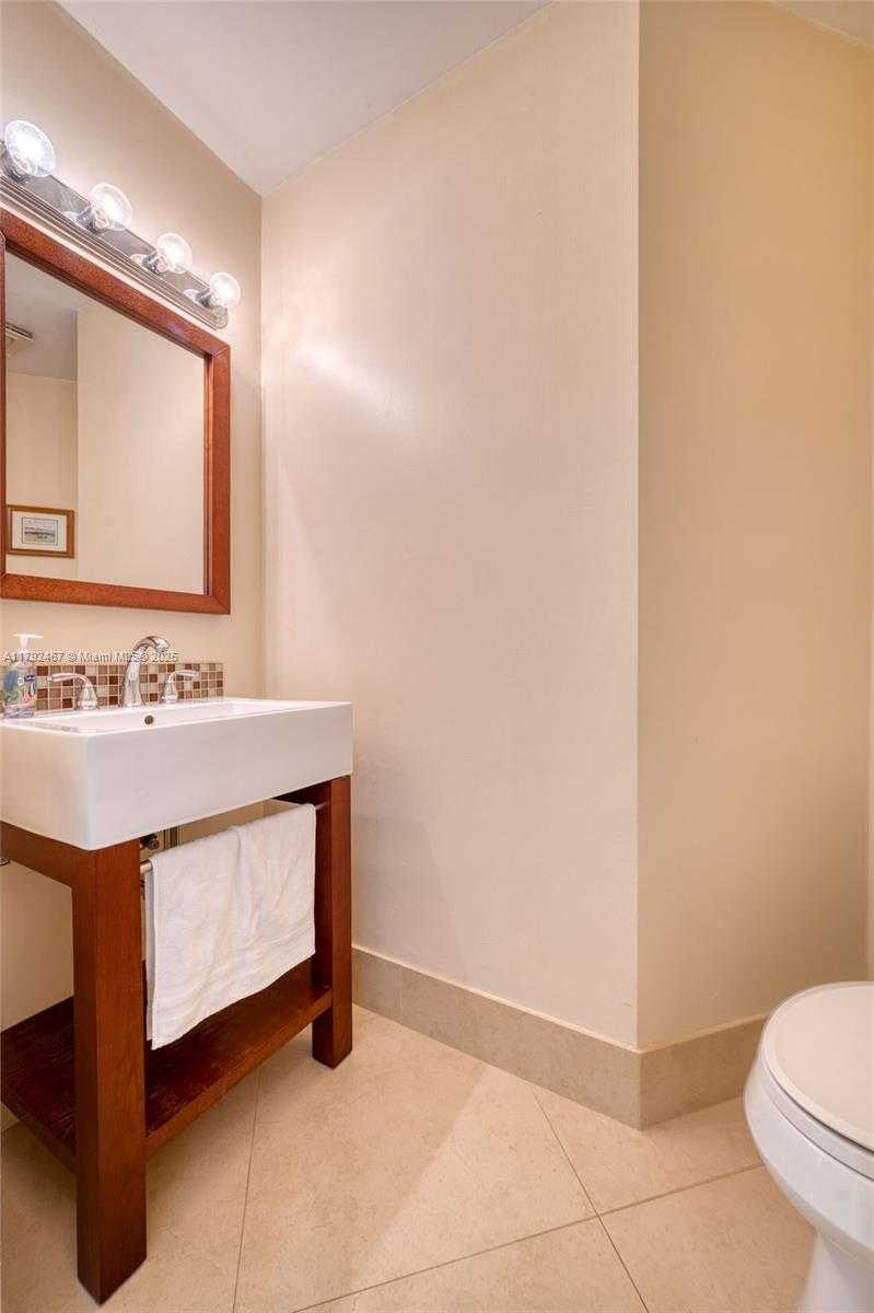 Small Image of 10240 PORT OF SPAIN ST, Cooper City Number 44