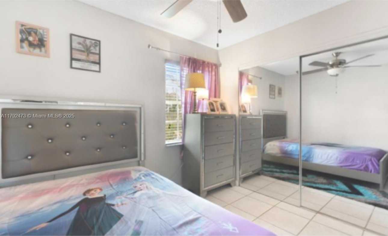 Small Image of 11233 WEST MODEL CIR W, Boca Raton Number 8