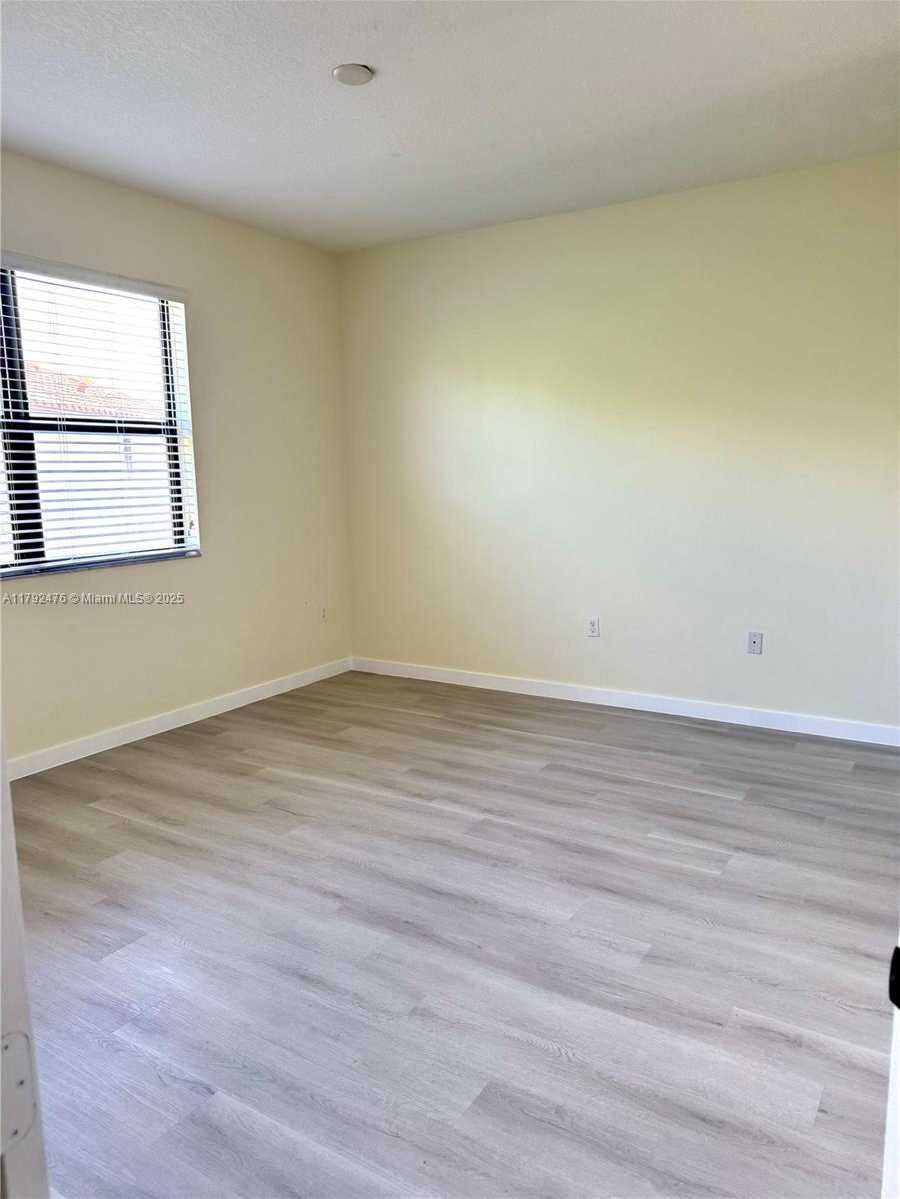 Small Image of 9371 SOUTH WEST 37TH CT, Miramar Number 17