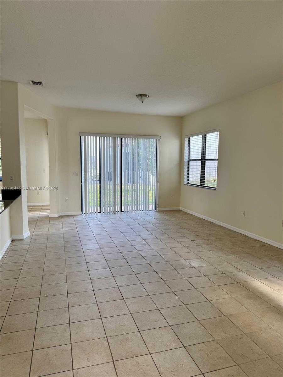 Small Image of 9371 SOUTH WEST 37TH CT, Miramar Number 5