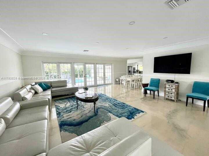 Small Image of 416 NORTH RAINBOW DR, Hollywood Number 19