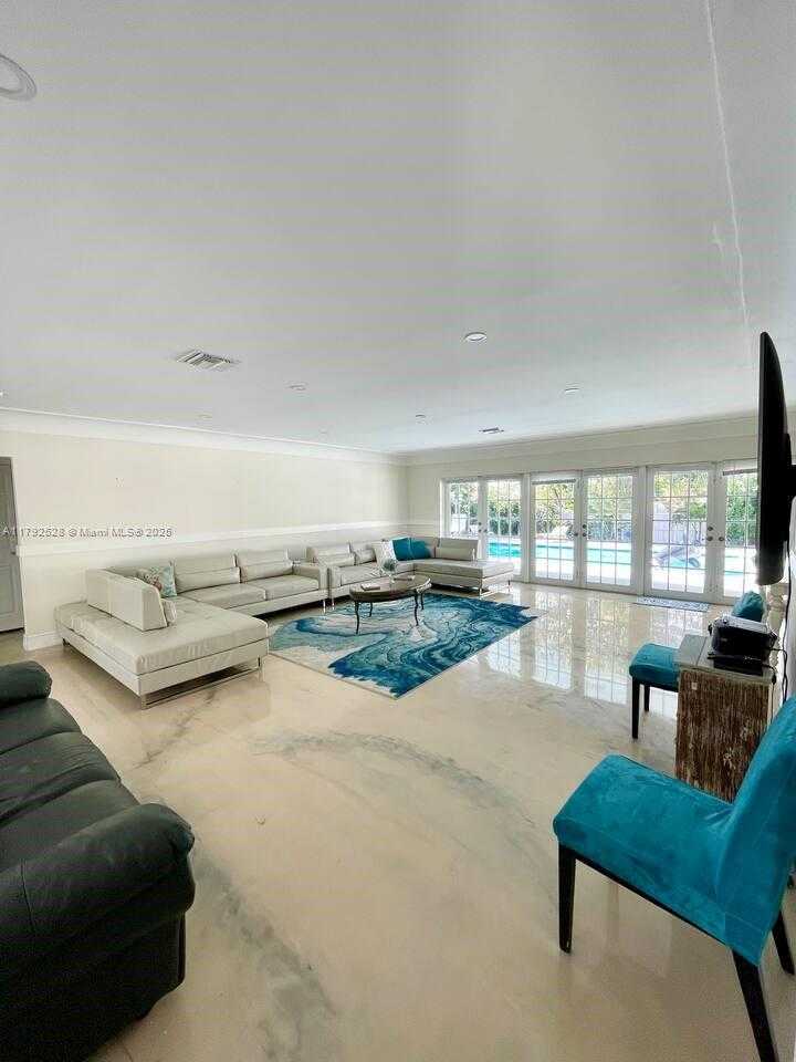 Small Image of 416 NORTH RAINBOW DR, Hollywood Number 8