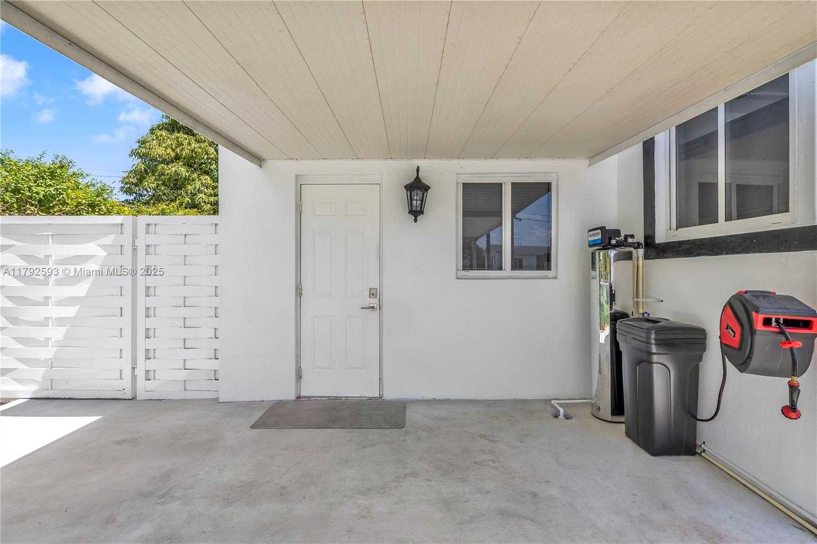 Small Image of 1361 NORTH WEST 98TH TER, Miami Number 26
