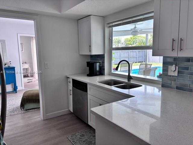 Small Image of 107 WINGED FOOT LN, Boca Raton Number 8