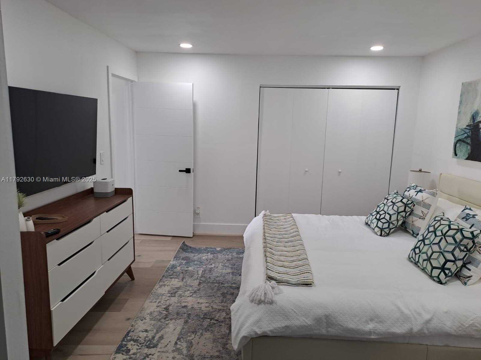 Small Image of 154 SEBRING DR, Tavernier Number 13