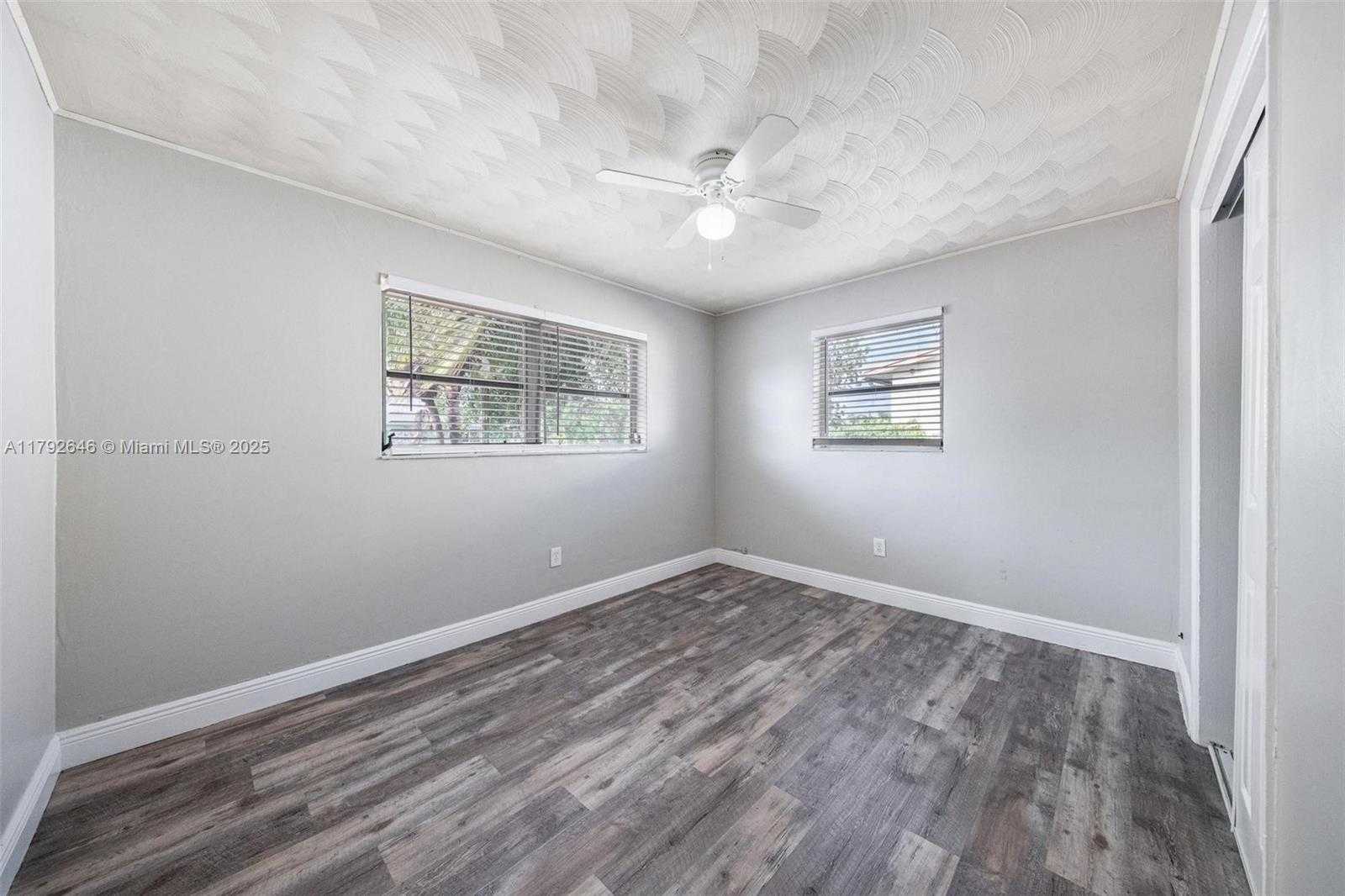 Small Image of 6808 SOUTH WEST 22ND CT, Miramar Number 24
