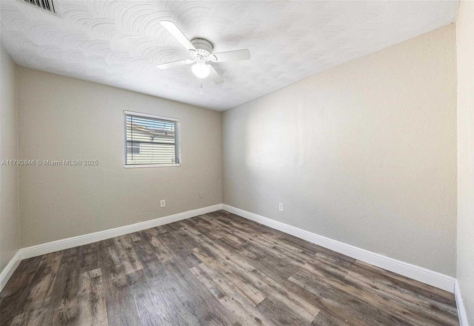 Small Image of 6808 SOUTH WEST 22ND CT, Miramar Number 26