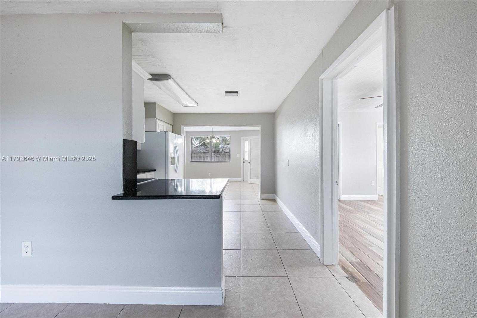 Small Image of 6808 SOUTH WEST 22ND CT, Miramar Number 30