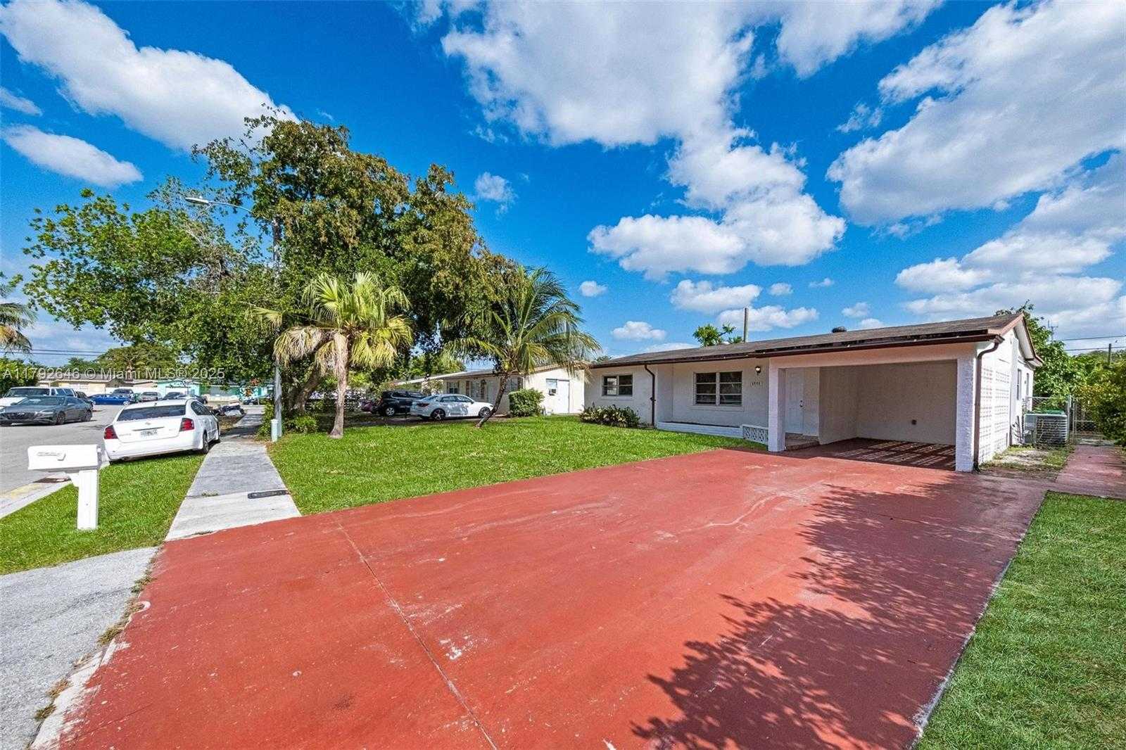 Small Image of 6808 SOUTH WEST 22ND CT, Miramar Number 4