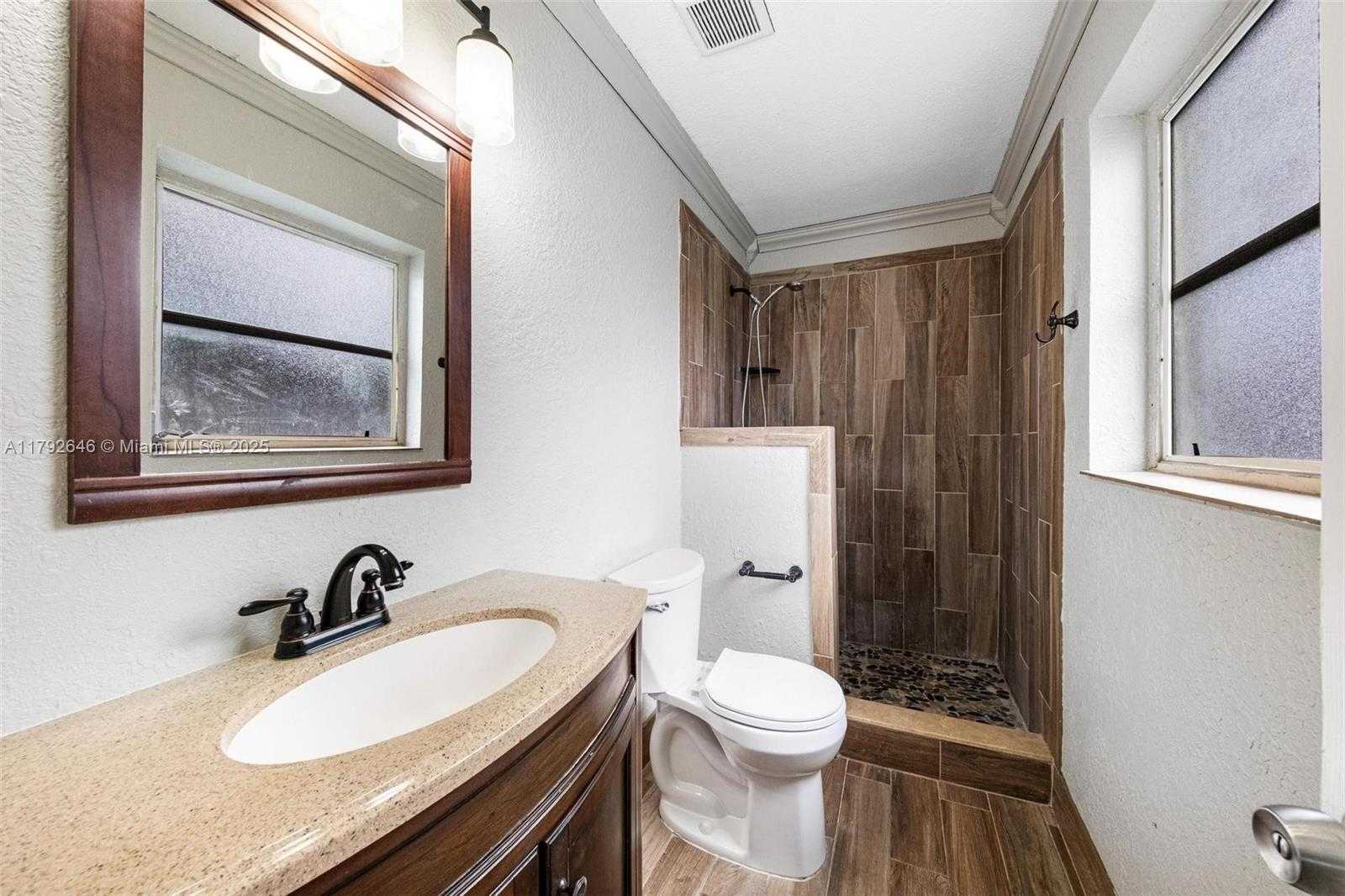 Small Image of 6808 SOUTH WEST 22ND CT, Miramar Number 45