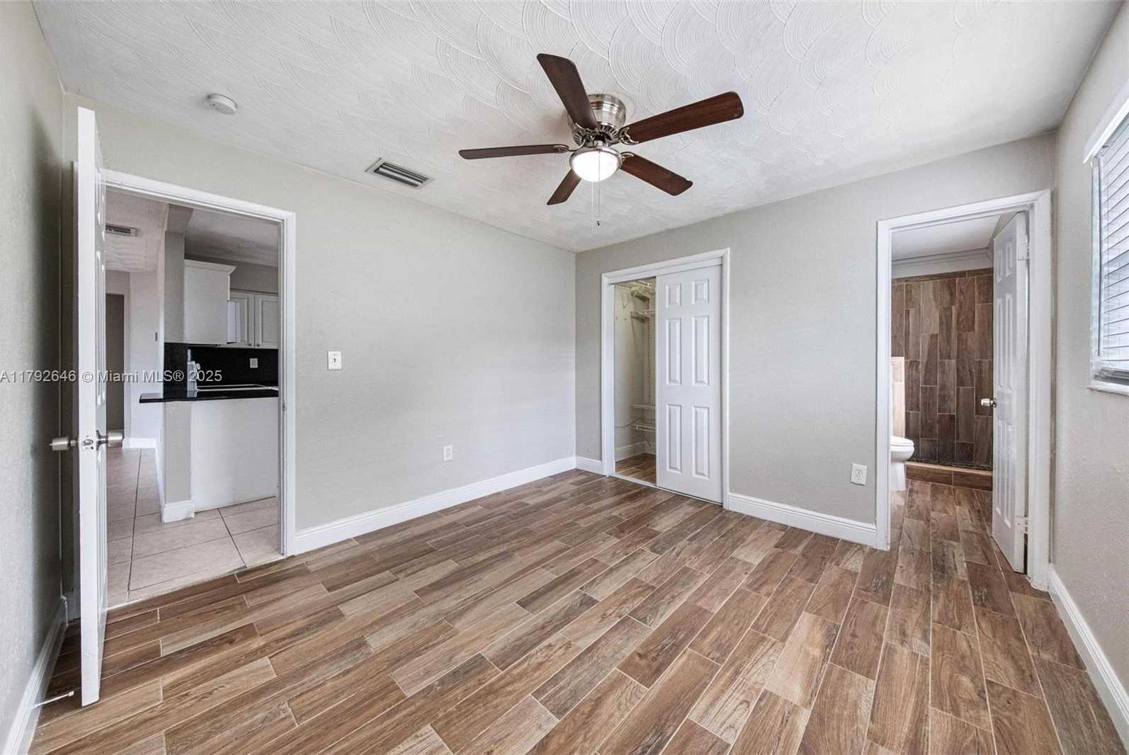 Small Image of 6808 SOUTH WEST 22ND CT, Miramar Number 46