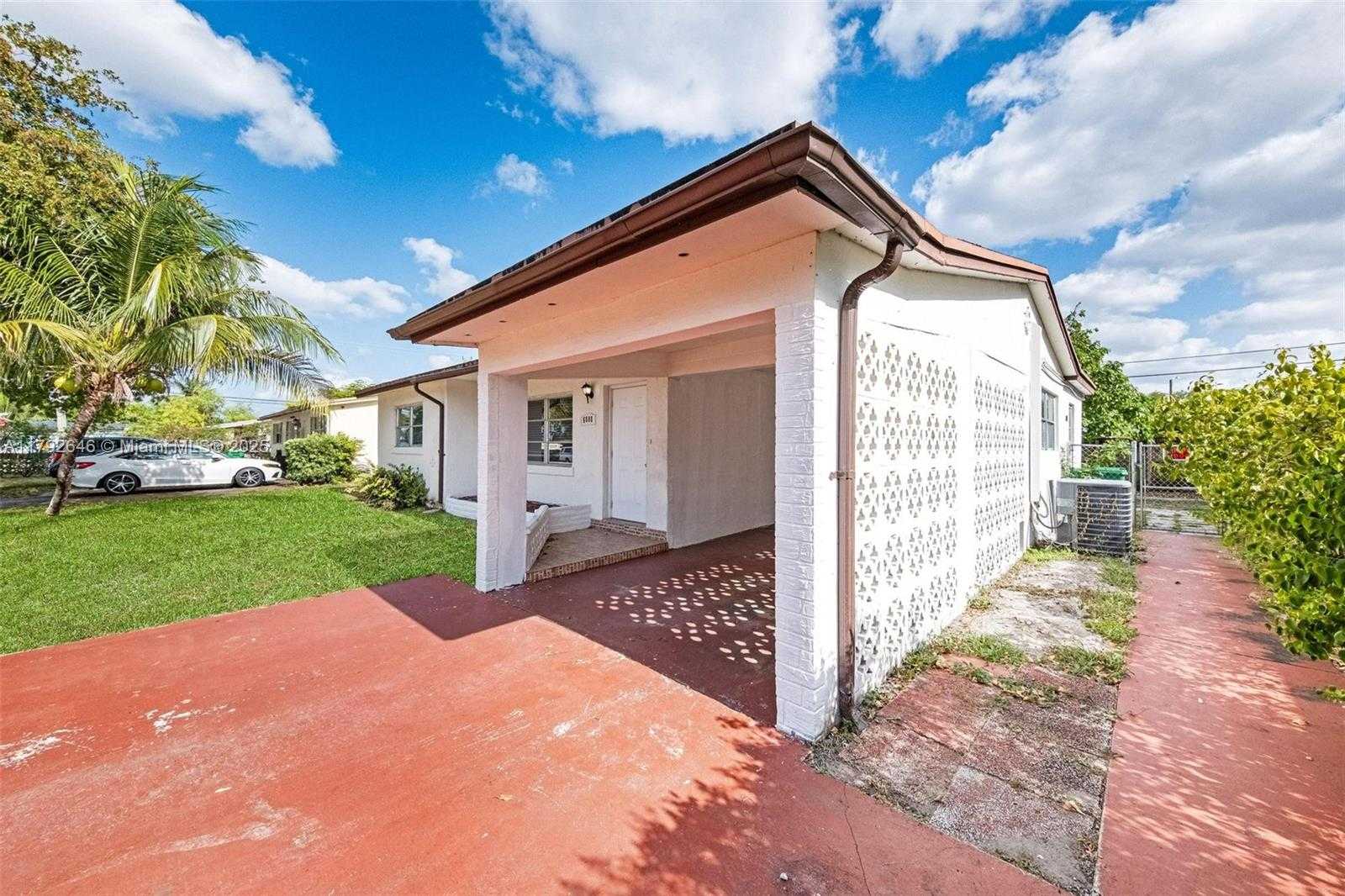 Small Image of 6808 SOUTH WEST 22ND CT, Miramar Number 6