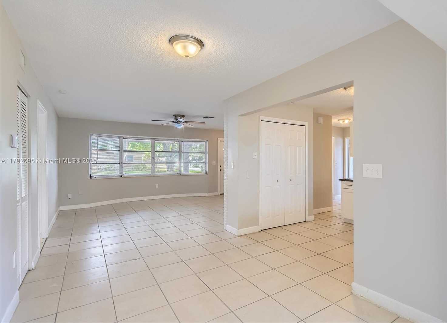 Small Image of 7740 SHALIMAR ST, Miramar Number 7
