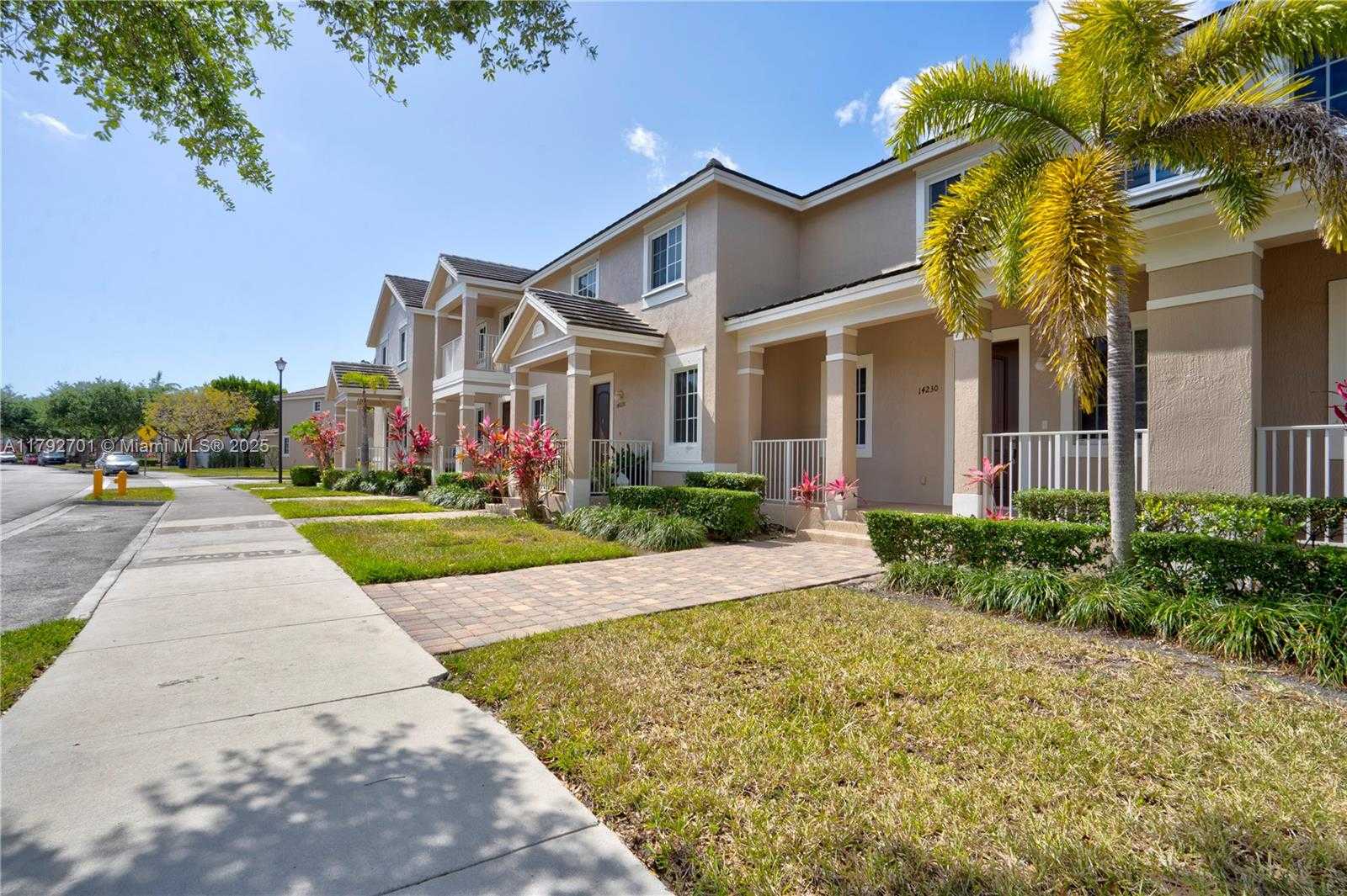Small Image of 14230 SOUTH WEST 275TH ST, Homestead Number 5