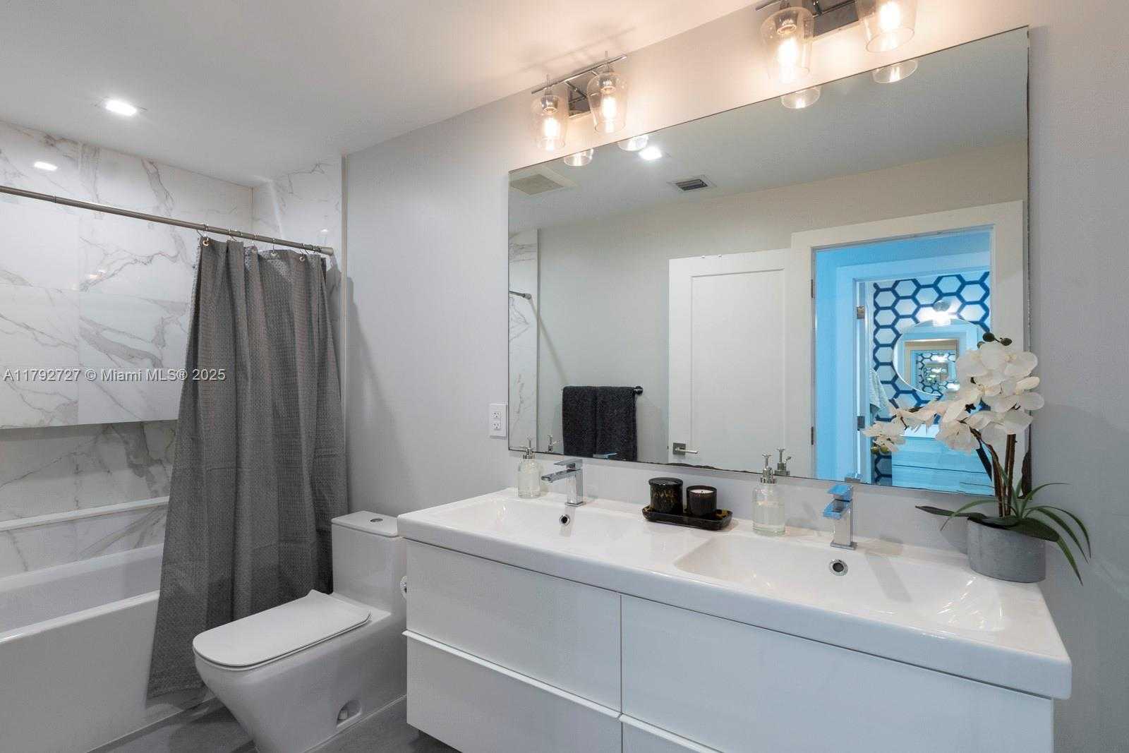 Small Image of 14405 SOUTH WEST 84TH CT, Palmetto Bay Number 25