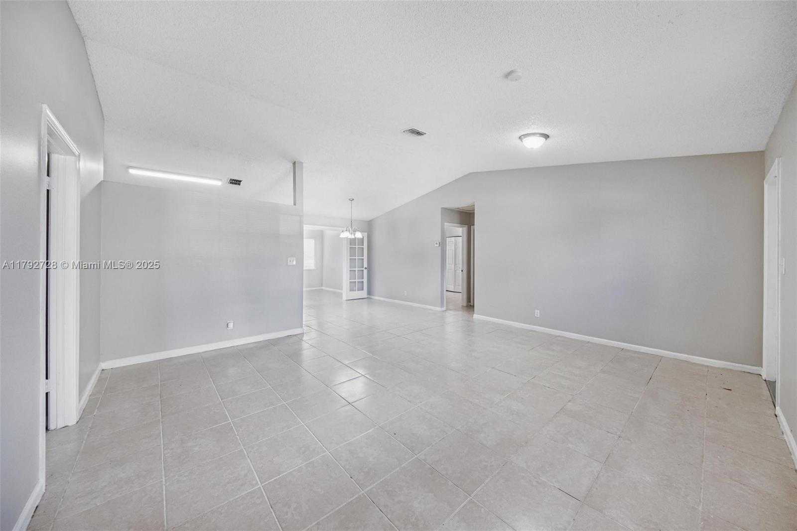 Small Image of 1251 SOUTH WEST 73RD AVE, North Lauderdale Number 17