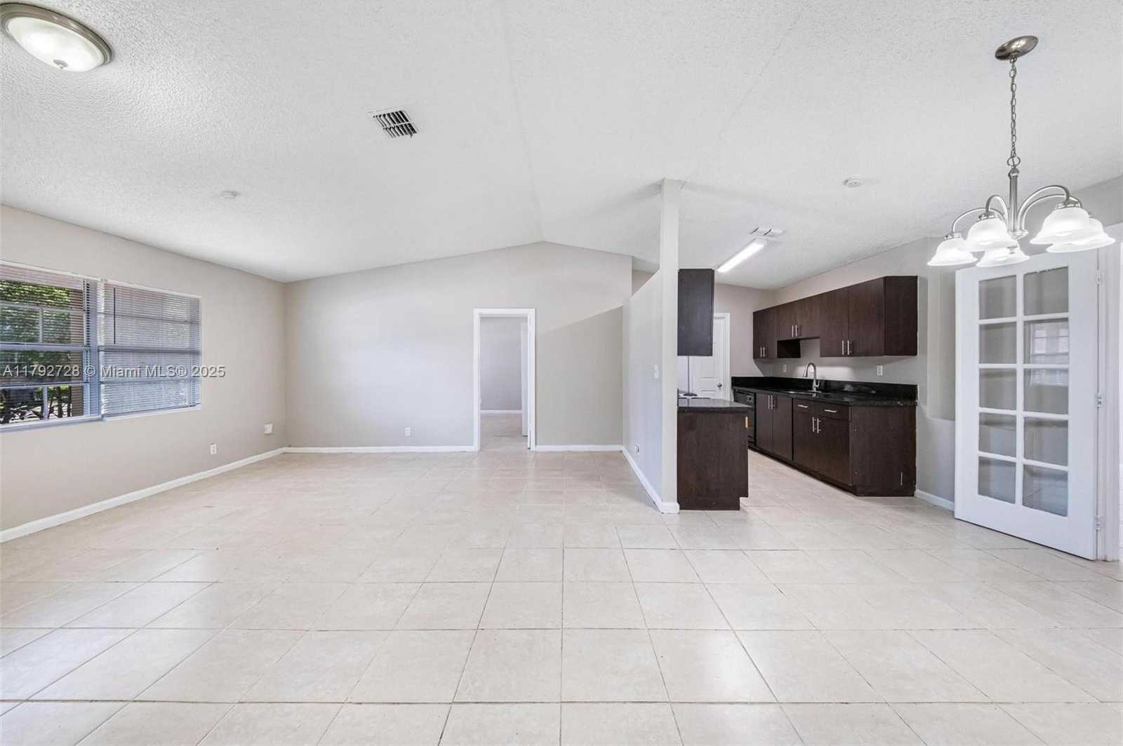 Small Image of 1251 SOUTH WEST 73RD AVE, North Lauderdale Number 20
