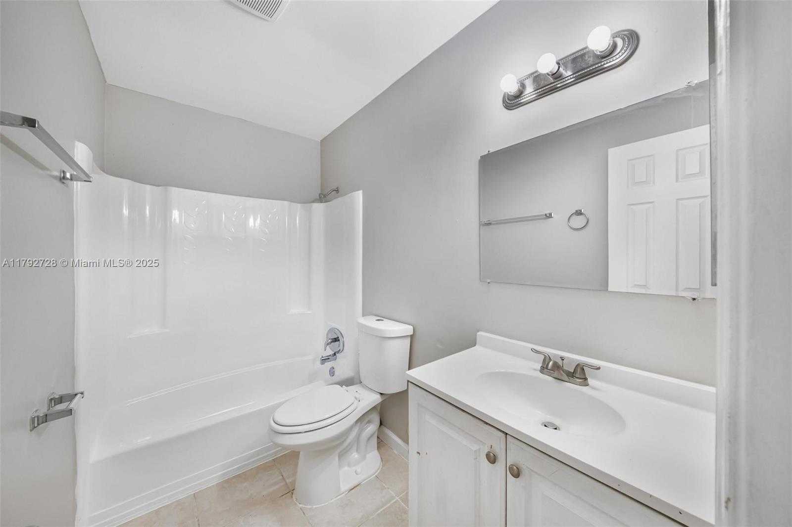 Small Image of 1251 SOUTH WEST 73RD AVE, North Lauderdale Number 4