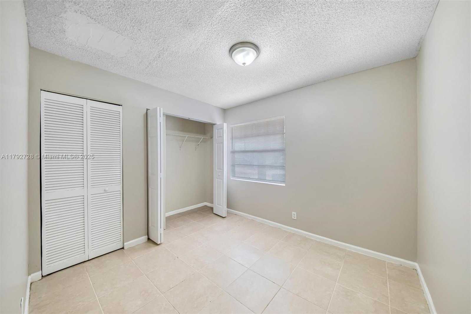 Small Image of 1251 SOUTH WEST 73RD AVE, North Lauderdale Number 7