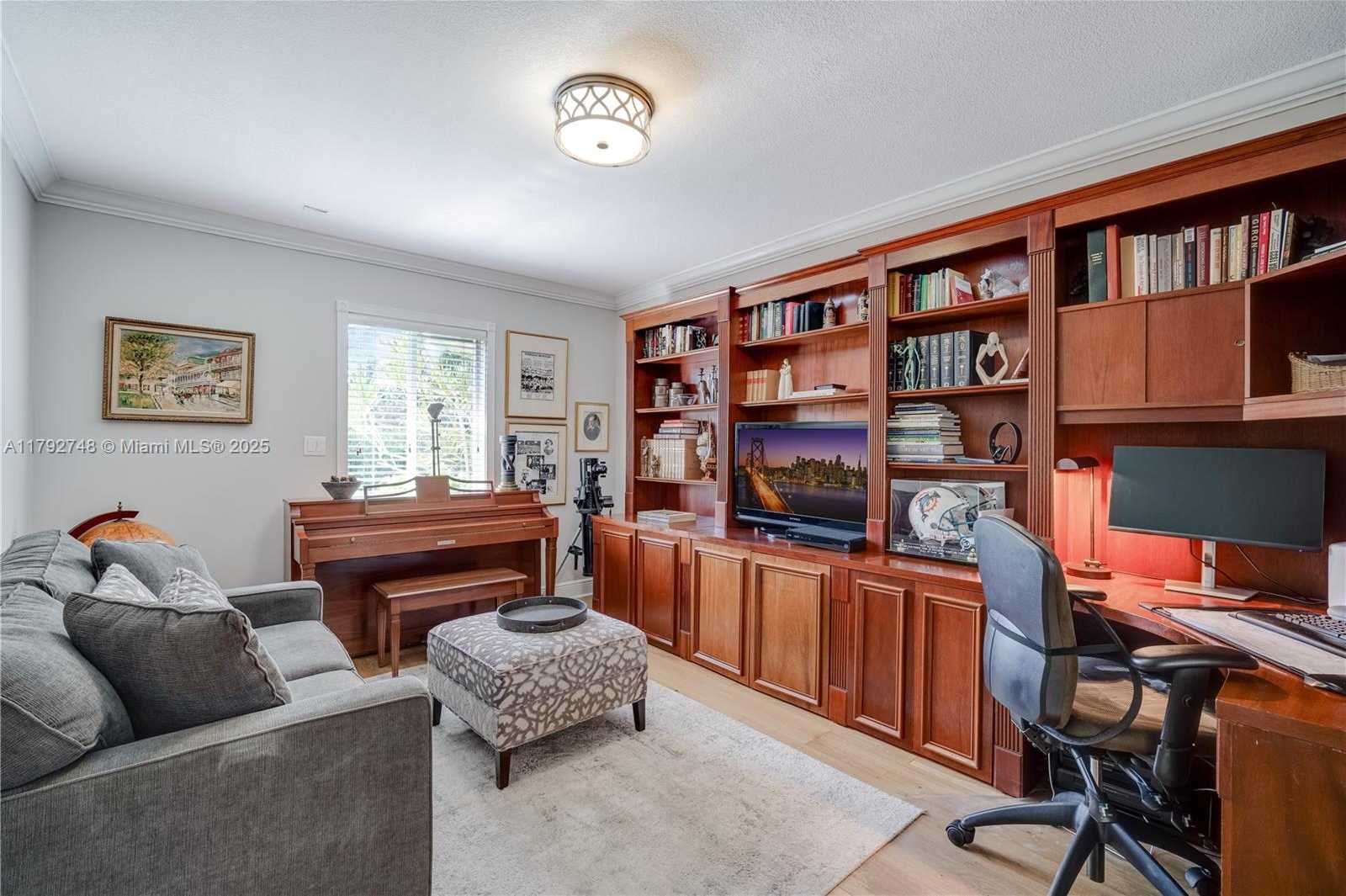 Small Image of 6860 SOUTH WEST 128TH ST, Pinecrest Number 19